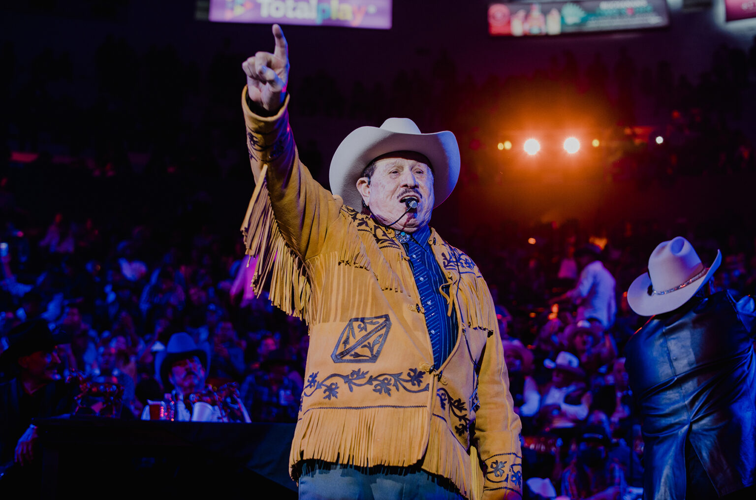 PALOMAZO NORTEÑO “EN PELIGRO DE EXTINCIÓN” TOUR 2023 La Mera Ley 104.9 FM